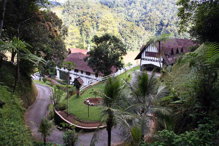 06 The LakeHouse and Facilities