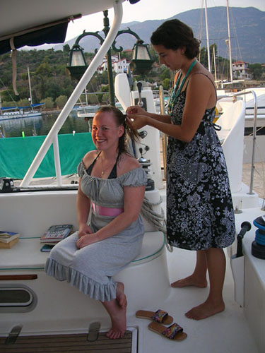 15 Hair time, Trizonia, Greece