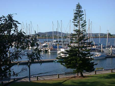 3 Gladstone Marina