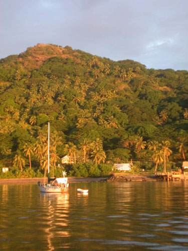 DSCN5283 Makogai at Sunset