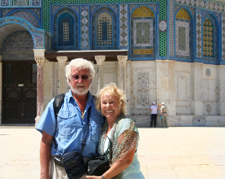 07 Gunter and Lois in front of the Dome on the Temple Mount