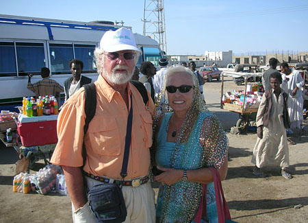 01 Gunter and Lois at bus station for trip to Port Sudan