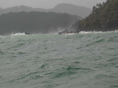 PanamaCoastlineontheWaytotheCanal
