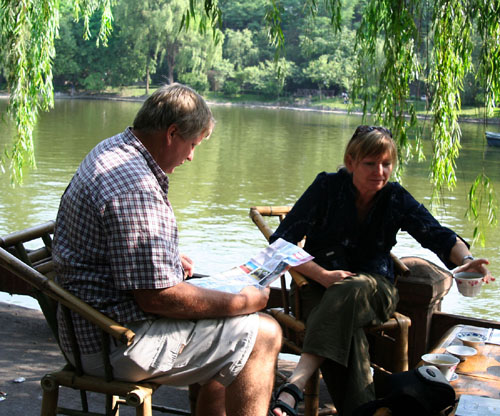 01 Peter and Heather at the Teahouse in Chengdu