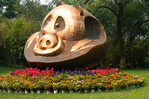 01 Panda head statue at preserve