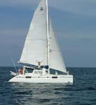 DSCF1711 PB under sailing with Noen on roof