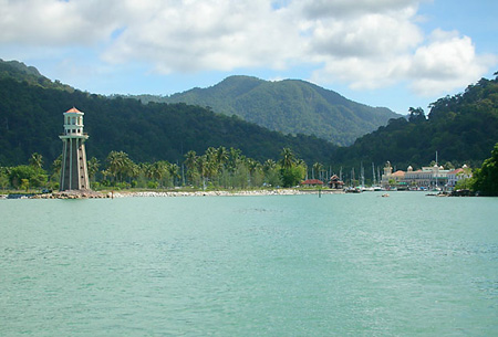 Leaving Telaga Harbour