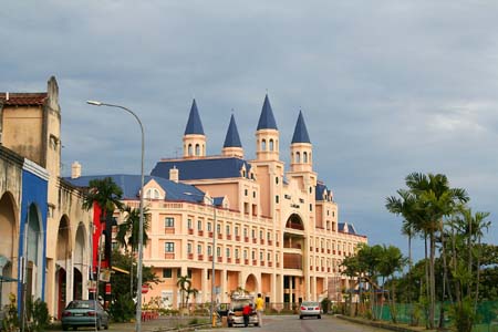 Contrast of new and old, Kuah Town