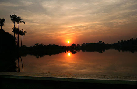 05-Sunset-Inya-Lake