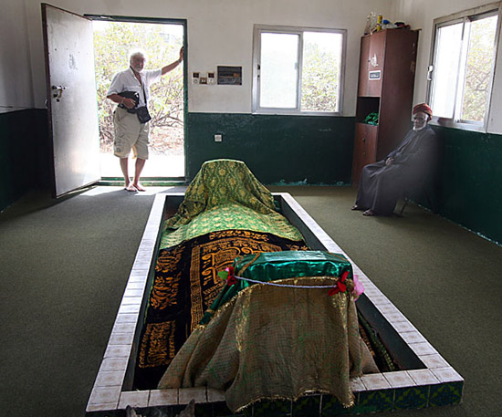 07 Job's Tomb