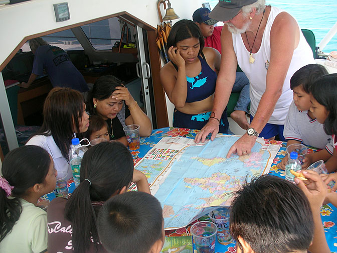 05 Captain G explains our circumnavigation