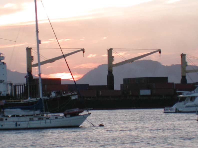 FreightersandYachtsintheSunset,OurRingsideSeatatBalboaYachtC