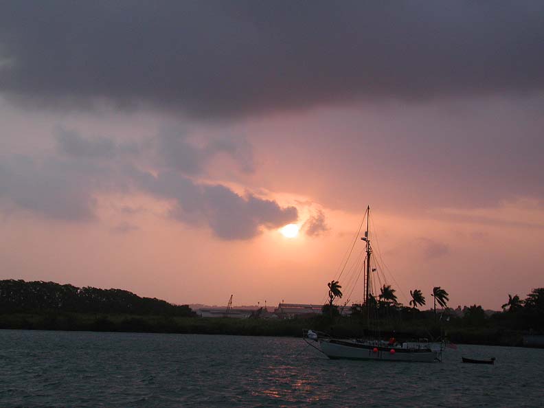 SailboatintheSunsetAttheFlatsinColon