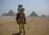 10 Lois and Gunter on the camel ride