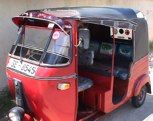 Tuk-tuk in Colombo, Sri Lanka