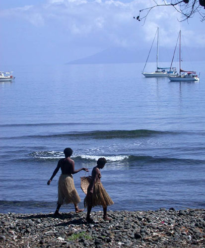 1_Idyllic_Waterfall_Bay